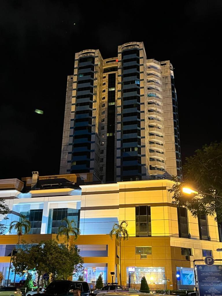 My Daily Homestay - Miri Times Square Quarto foto